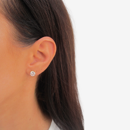 Round Signature Zirconia Stud Earrings 7mm – 18ct Yellow Gold