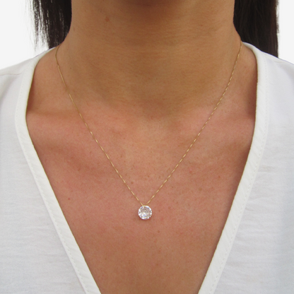 Solitaire Round signature zirconia pendant and earring set bundle in 18ct Yellow Gold