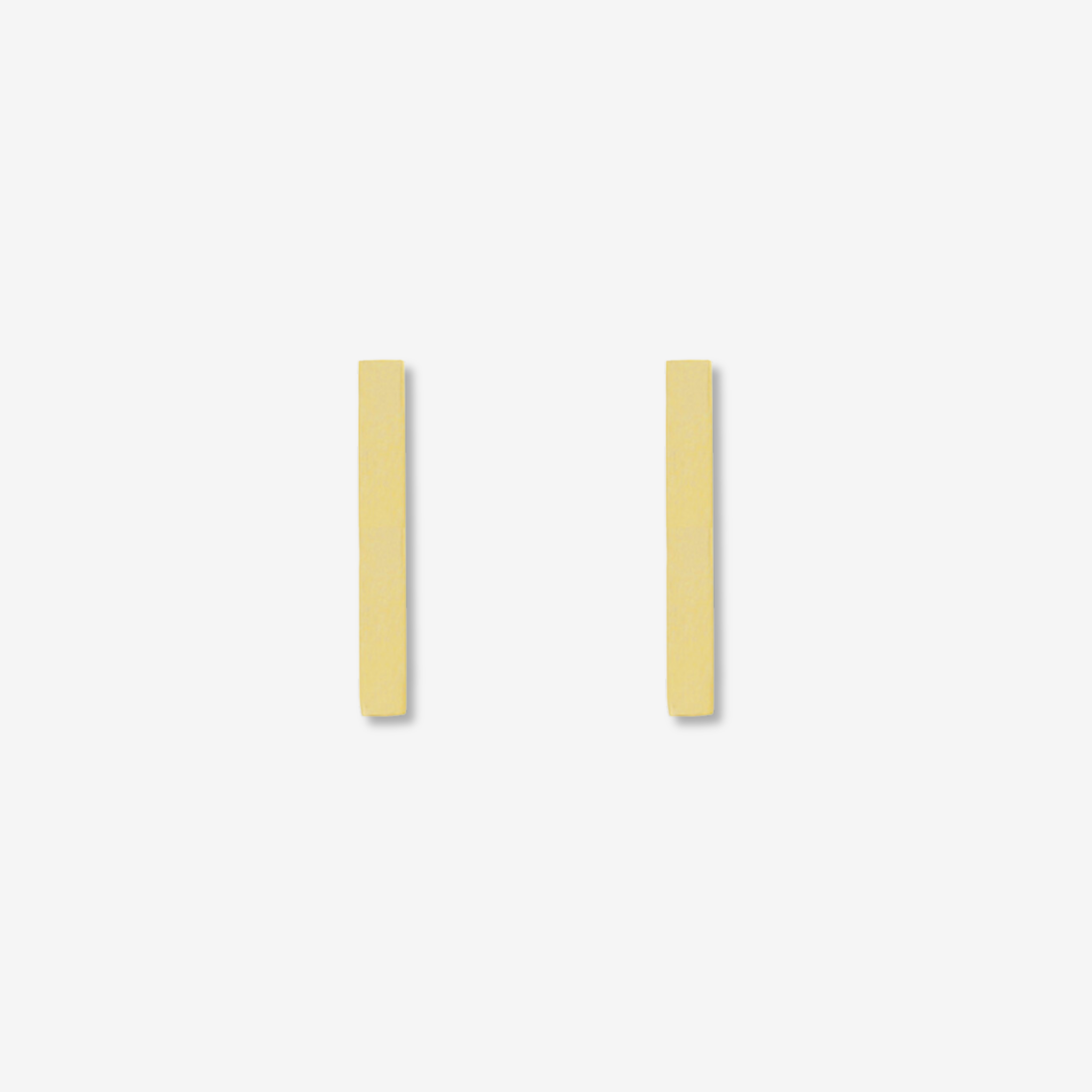 Medium Bar Earrings – 18ct Yellow Gold