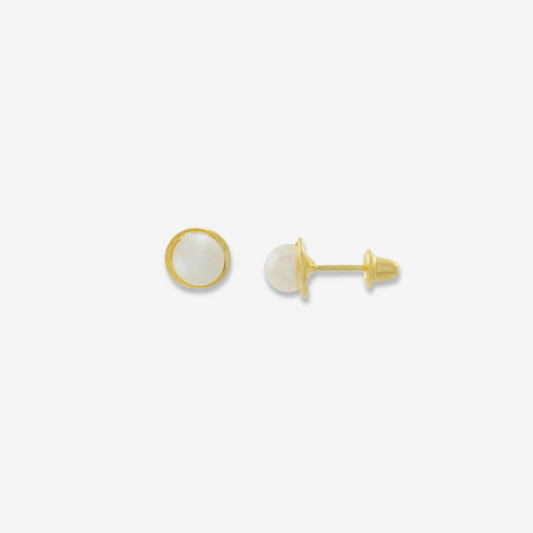 Pendiente de perla natural rococó en oro amarillo de 18 quilates de 5,5 mm