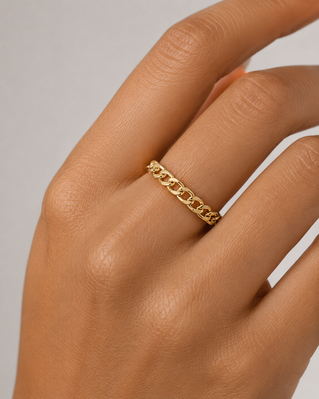 Classic Curb Chain Ring - 9ct Yellow Gold