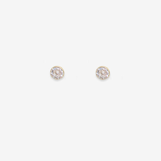 Round Cut Stud Earrings with Rim and Signature Zirconia – 18ct Yellow Gold